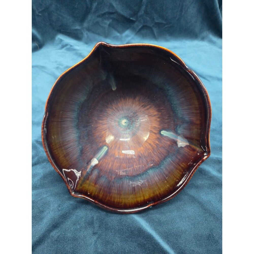 Bill Campbell signed art Pottery
